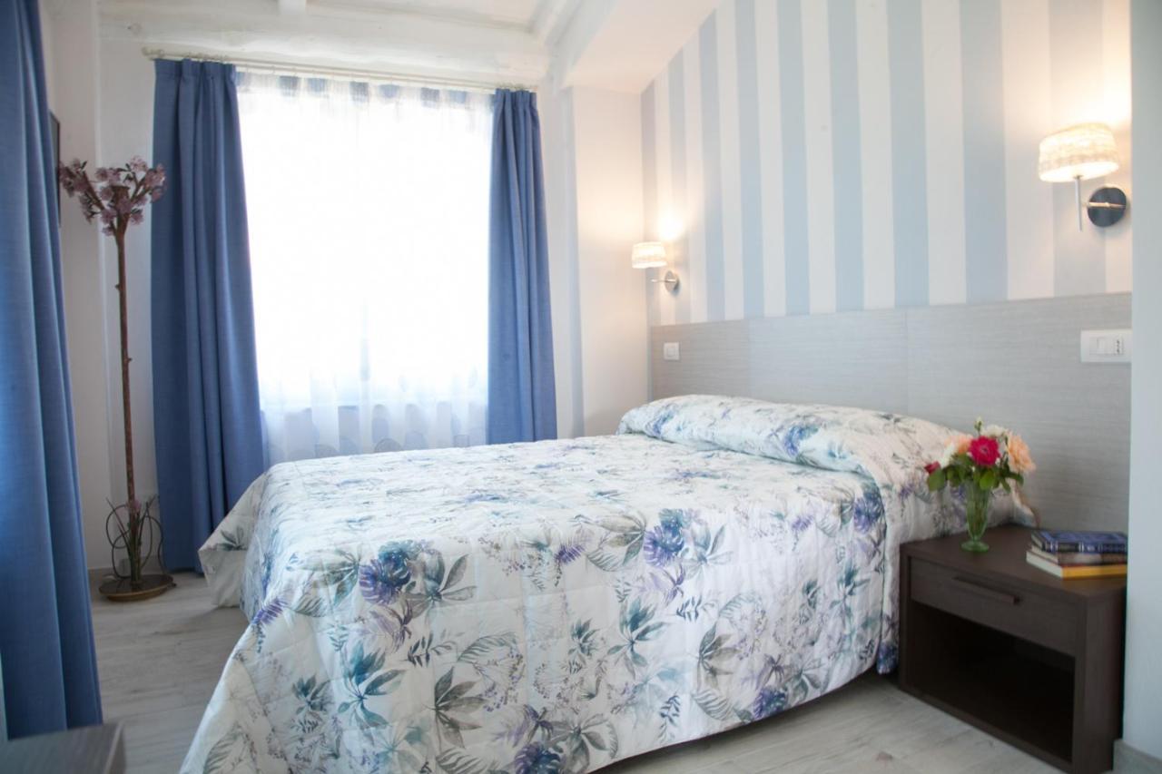 Le Peonie Bed and Breakfast Peveragno Buitenkant foto